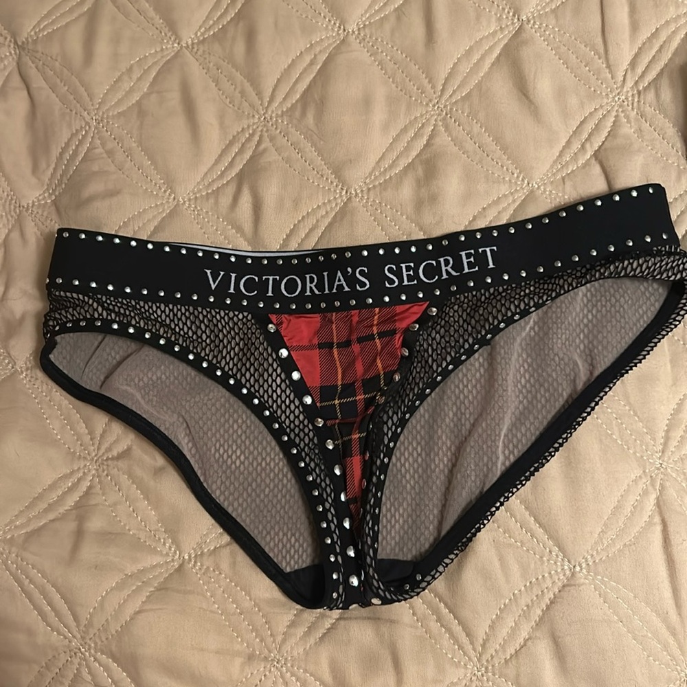 Victoria’s Secret Balmain panty